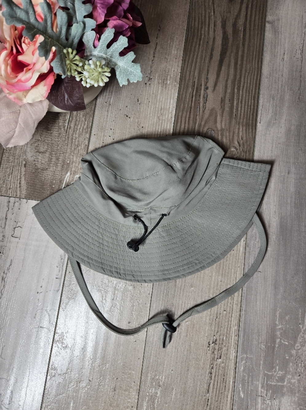 GEORGE Men's Light Olive Boonie Outdoor Sun Hat with Chin Strap ONE SIZE NWOT